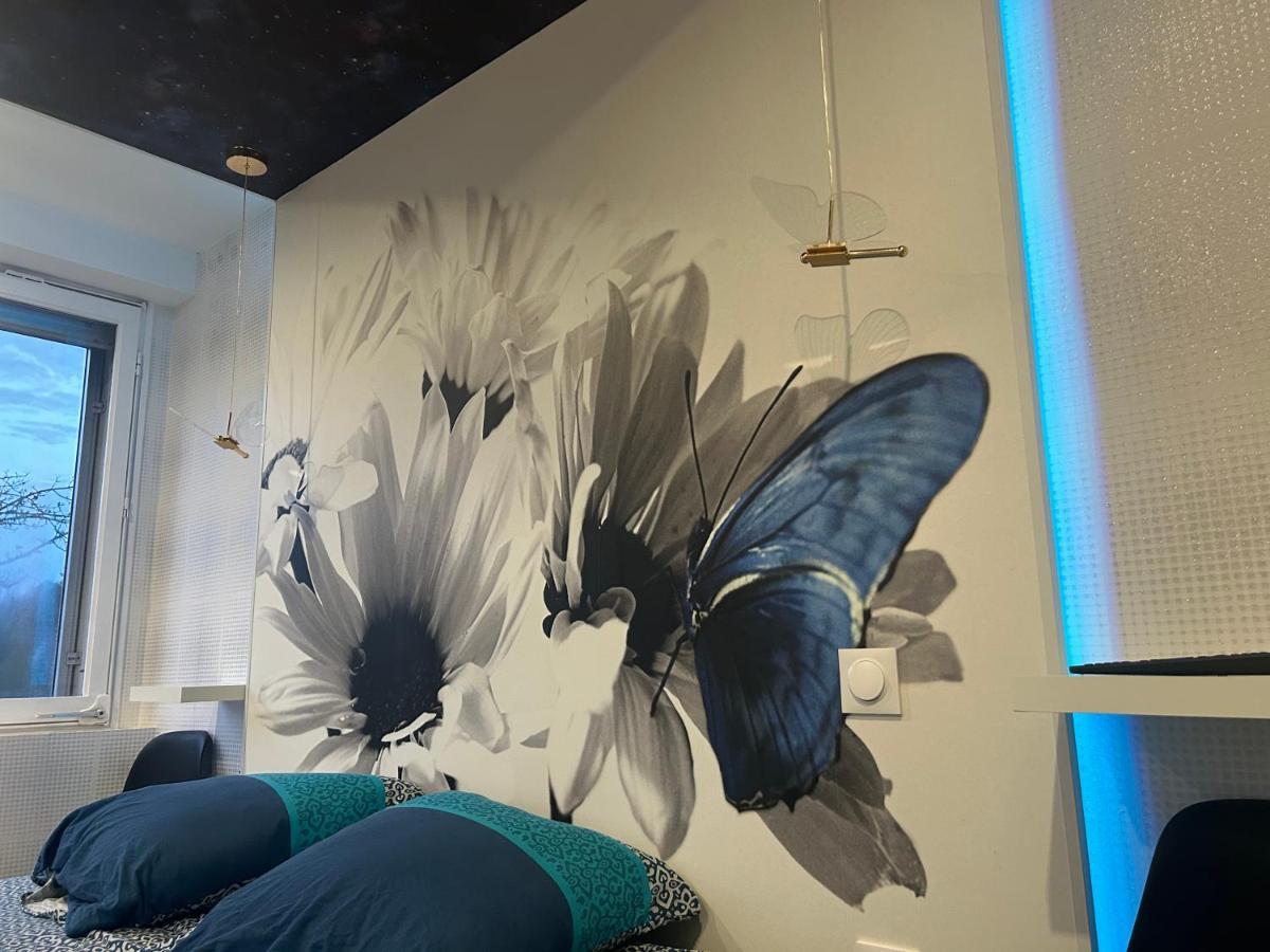 Butterfly By Carl-Emilie Bed & Breakfast Epinal Bagian luar foto